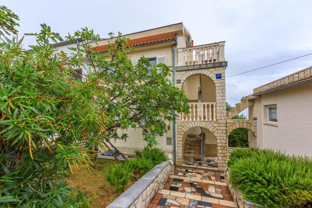 נובי ווינודולסקי Apartments Anita מראה חיצוני תמונה