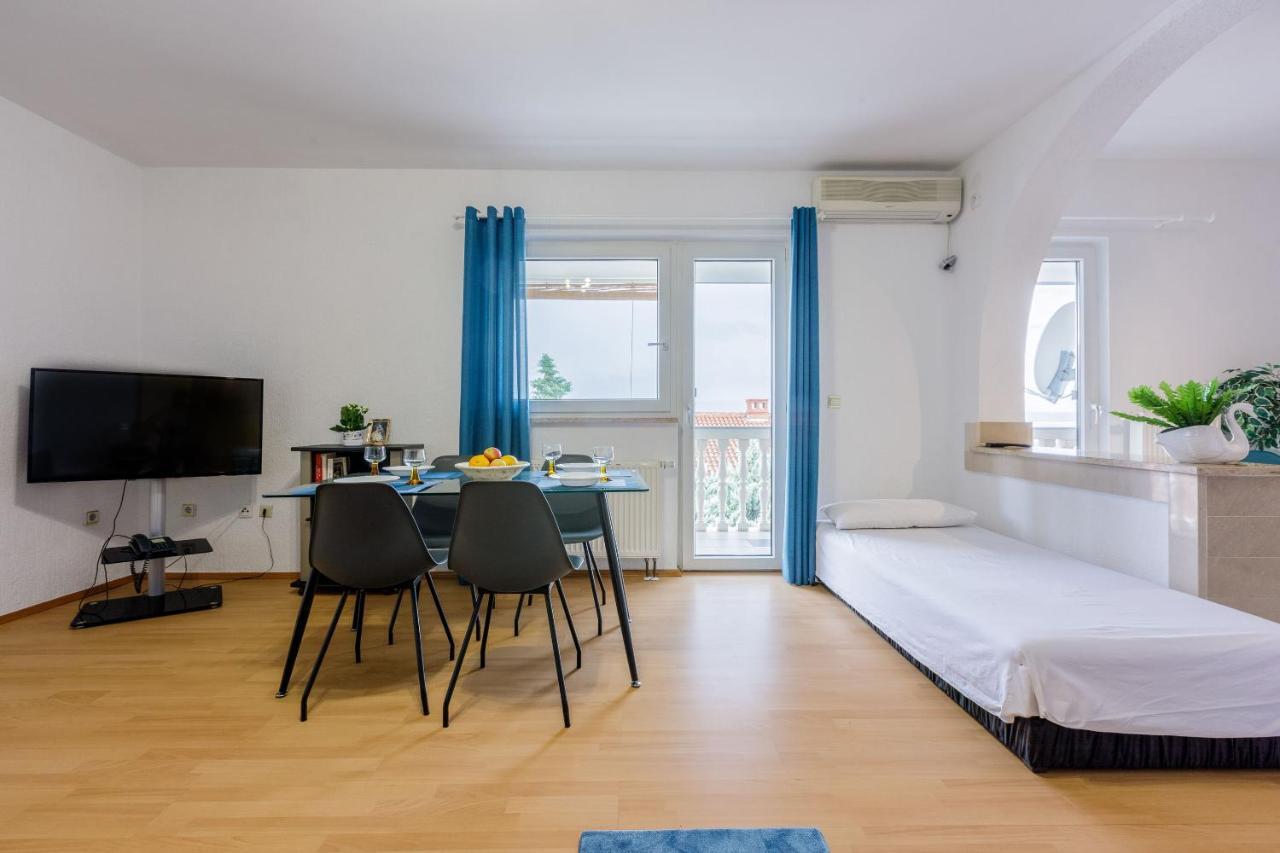 נובי ווינודולסקי Apartments Anita מראה חיצוני תמונה
