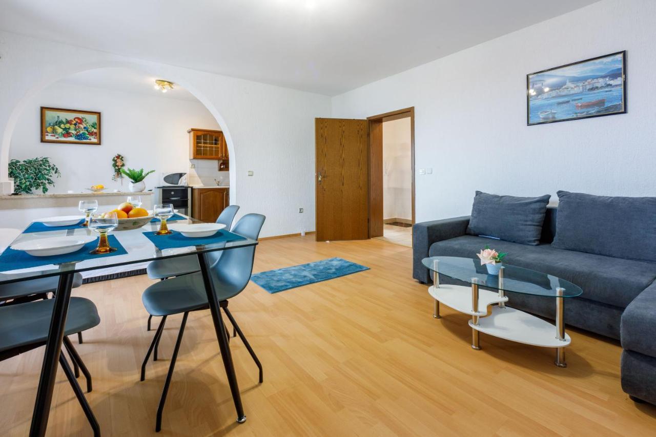 נובי ווינודולסקי Apartments Anita מראה חיצוני תמונה